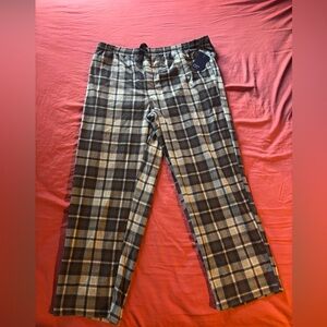 Crown & Ivy Plaid Lounge Pants in Black and Gray - New